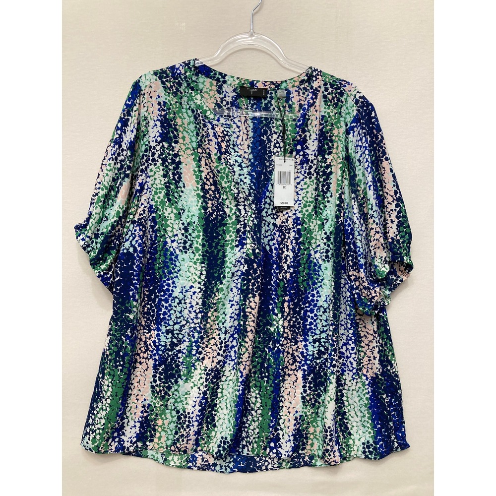 New Tahari Blouse size 2X Green Blue Abstract Print Short Sleeve Soft Feminine